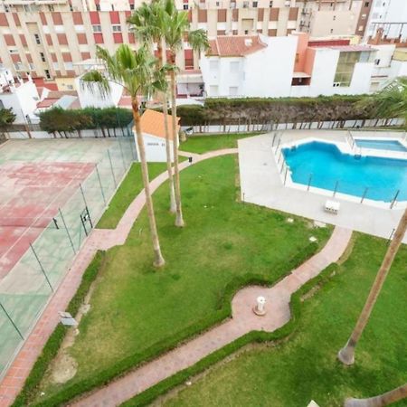 Apartamento Centrico Plazamar 4 Piscina Torre Del Mar Luaran gambar