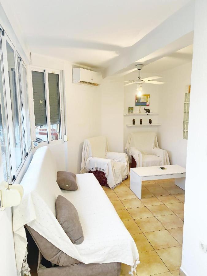 Apartamento Centrico Plazamar 4 Piscina Torre Del Mar Luaran gambar