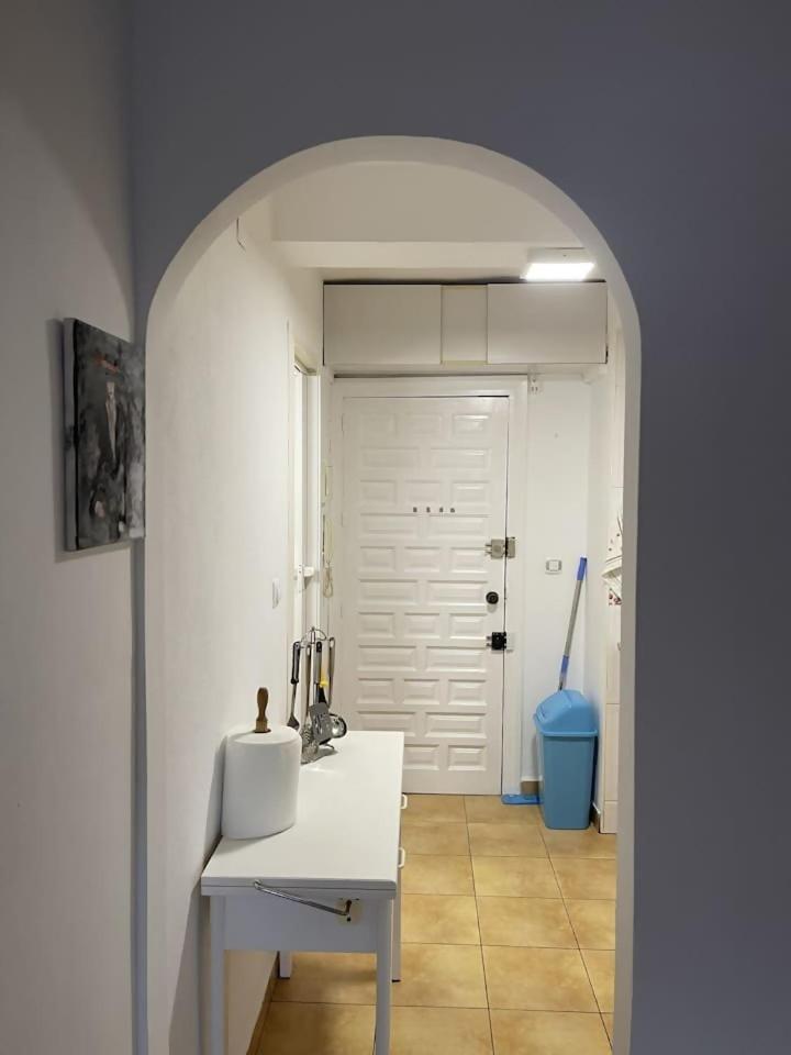 Apartamento Centrico Plazamar 4 Piscina Torre Del Mar Luaran gambar