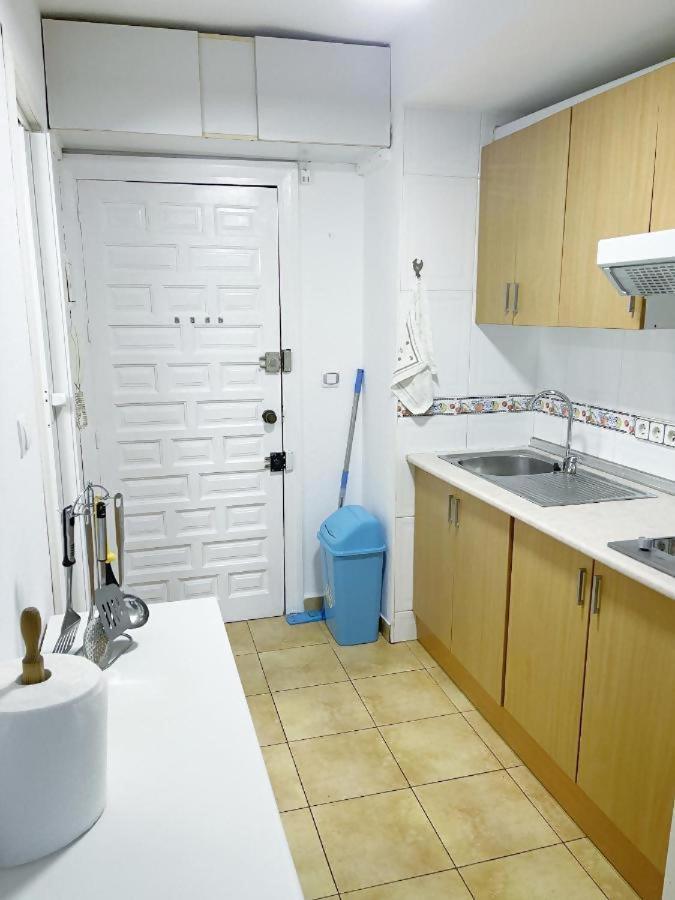 Apartamento Centrico Plazamar 4 Piscina Torre Del Mar Luaran gambar