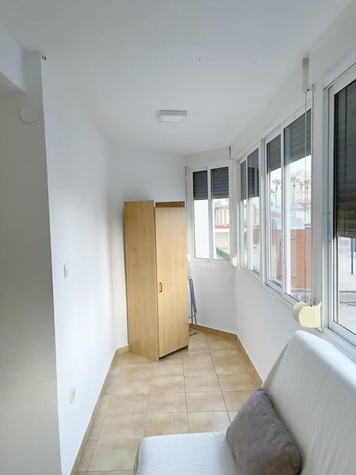 Apartamento Centrico Plazamar 4 Piscina Torre Del Mar Luaran gambar